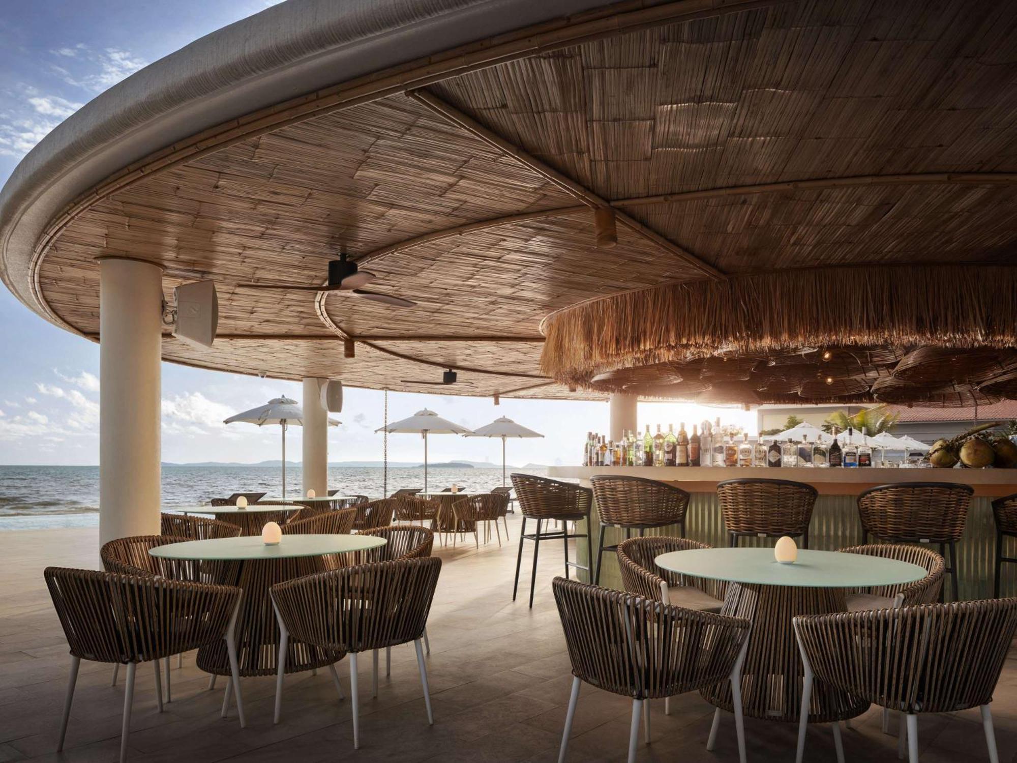 Novotel Sihanoukville Holiday Resort Exterior photo